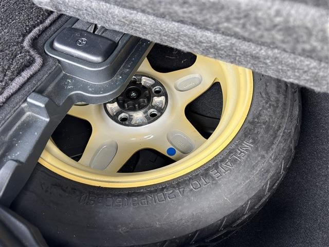 TOYOTA ALPHARD hybrid 4WD 2022