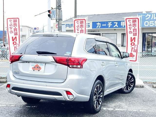 MITSUBISHI OUTLANDER PHEV 2018