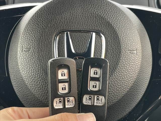 HONDA N BOX CUSTOM 2022