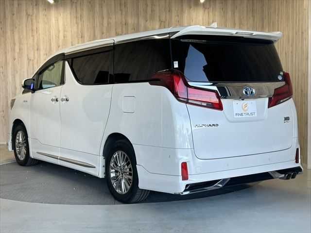 TOYOTA ALPHARD hybrid 4WD 2020