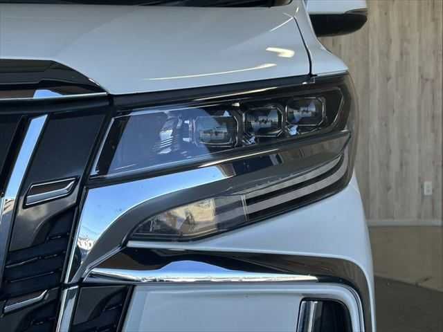 TOYOTA ALPHARD hybrid 4WD 2020