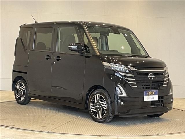NISSAN ROOX 2024