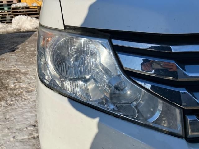 HONDA STEPWAGON 2013