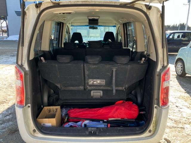 HONDA STEPWAGON 2013