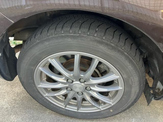 TOYOTA SIENTA HYBRID 2015