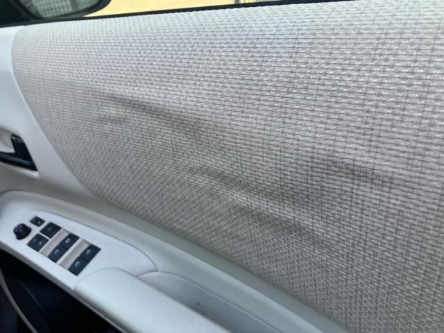 TOYOTA SIENTA HYBRID 2015