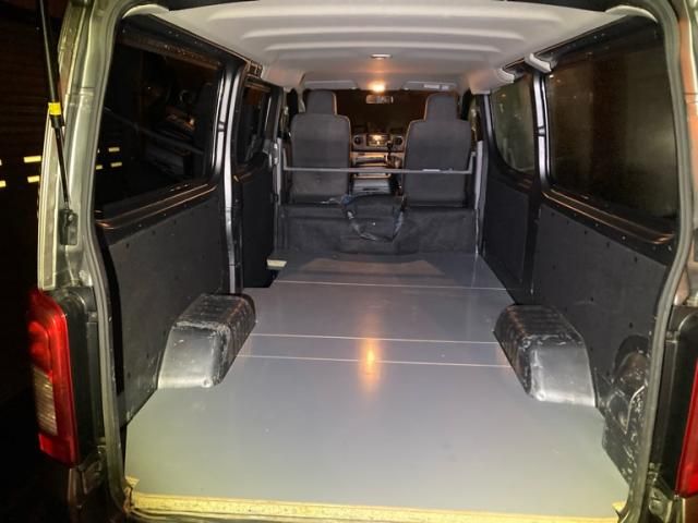 NISSAN NV350 CARAVAN 4WD 2019