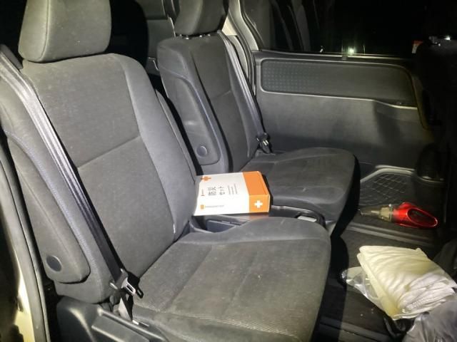 TOYOTA VOXY HYBRID 2017