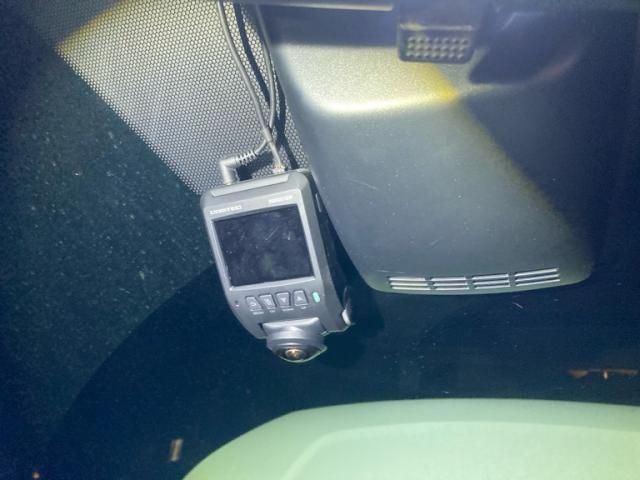 TOYOTA VOXY HYBRID 2017