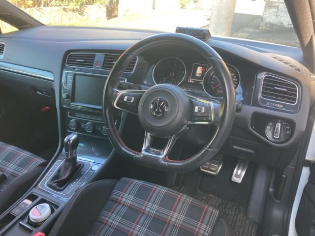 VOLKSWAGEN VOLKSWAGEN GOLF GTI 2016