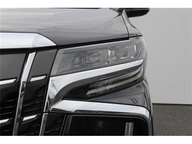 TOYOTA ALPHARD hybrid 4WD 2019