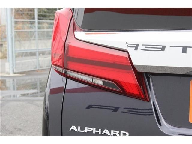 TOYOTA ALPHARD hybrid 4WD 2019