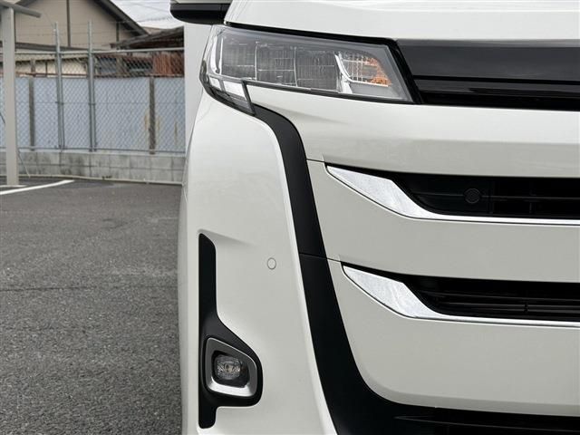 TOYOTA NOAH 2023