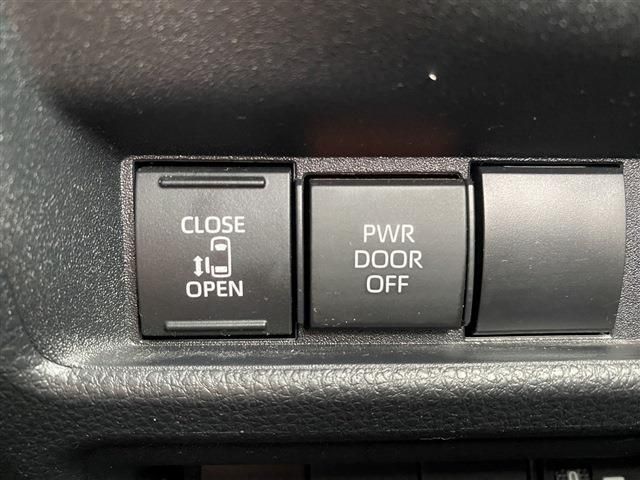 TOYOTA SIENTA HYBRID 2024