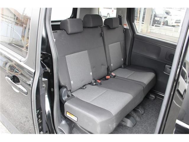 TOYOTA SIENTA HYBRID 2024