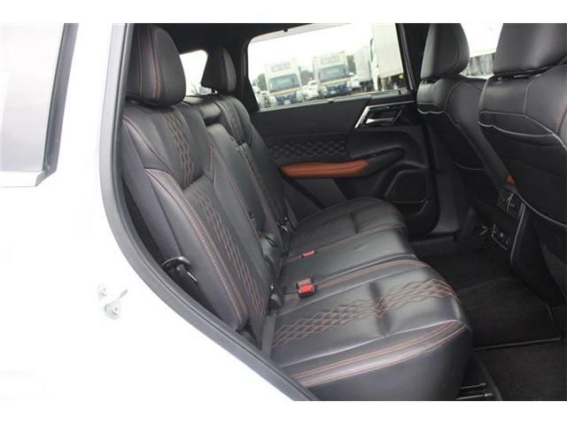 MITSUBISHI OUTLANDER PHEV 2022