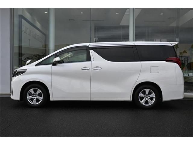TOYOTA ALPHARD 2023