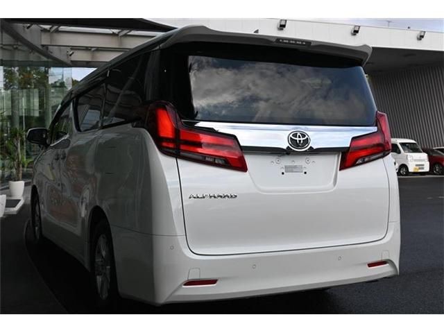 TOYOTA ALPHARD 2023