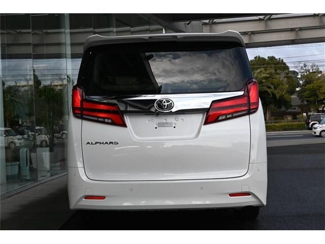 TOYOTA ALPHARD 2023