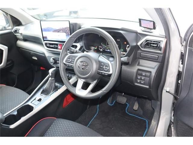 TOYOTA RAIZE HYBRID 2022