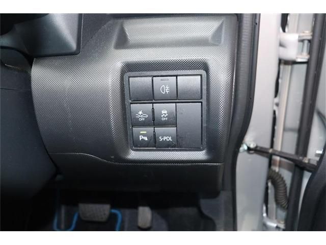 TOYOTA RAIZE HYBRID 2022