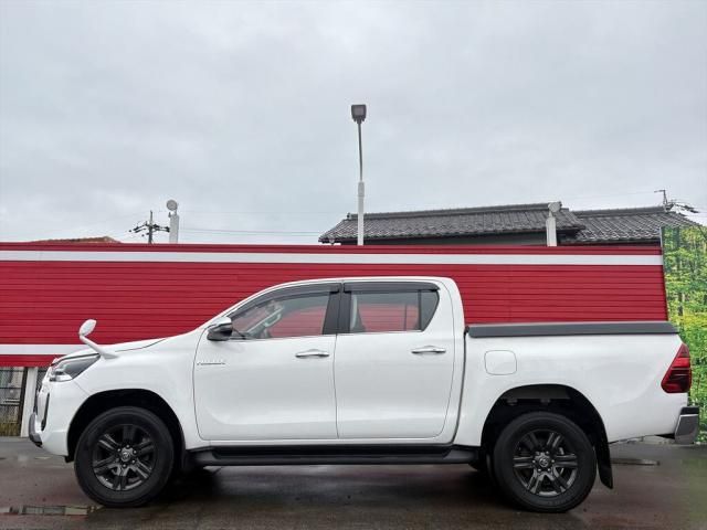 TOYOTA HILUX 4WD 2022
