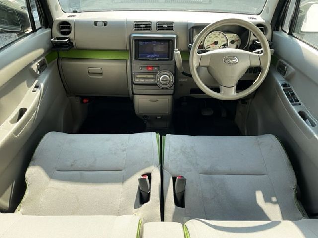 DAIHATSU MOVE CONTE 2014