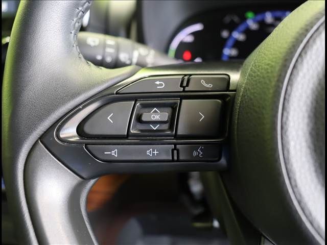 TOYOTA YARIS CROSS HYBRID 2022