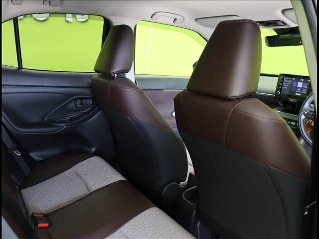 TOYOTA YARIS CROSS HYBRID 2022