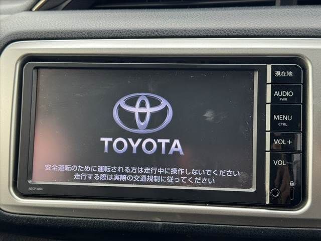 TOYOTA VITZ  4WD 2014