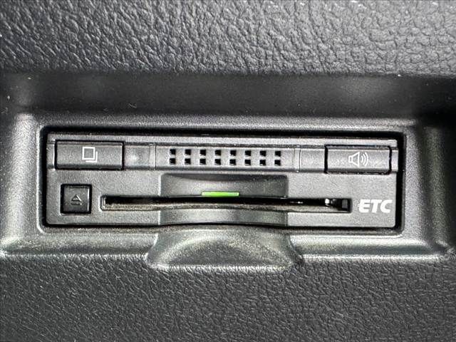 TOYOTA VITZ  4WD 2014