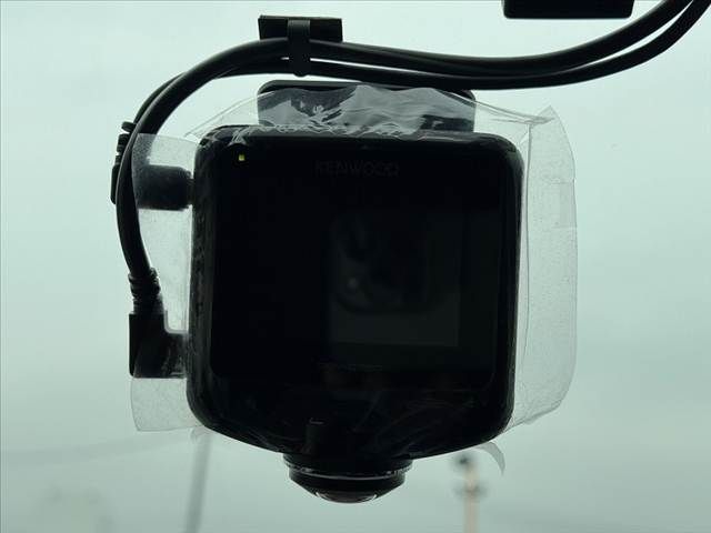 TOYOTA VITZ  4WD 2014