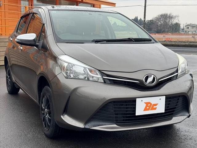 TOYOTA VITZ  4WD 2014