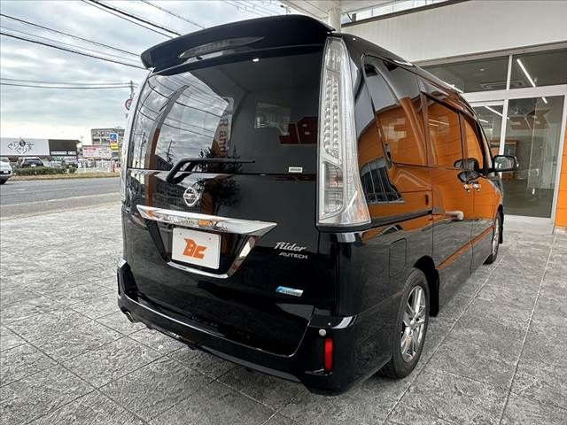 NISSAN SERENA  S-HYBRID 2012