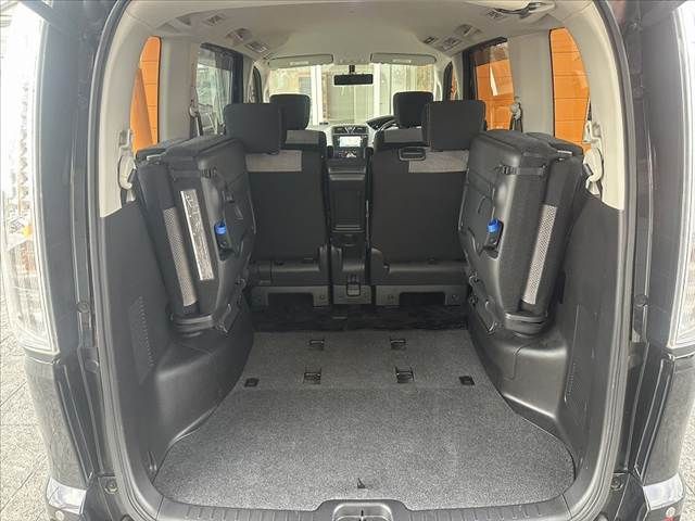 NISSAN SERENA  S-HYBRID 2012