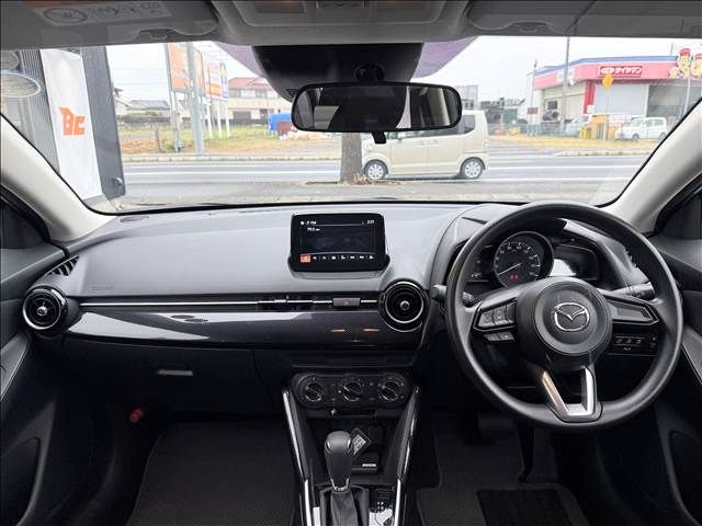 MAZDA DEMIO 2019