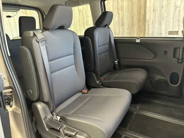 NISSAN SERENA  WG 2018