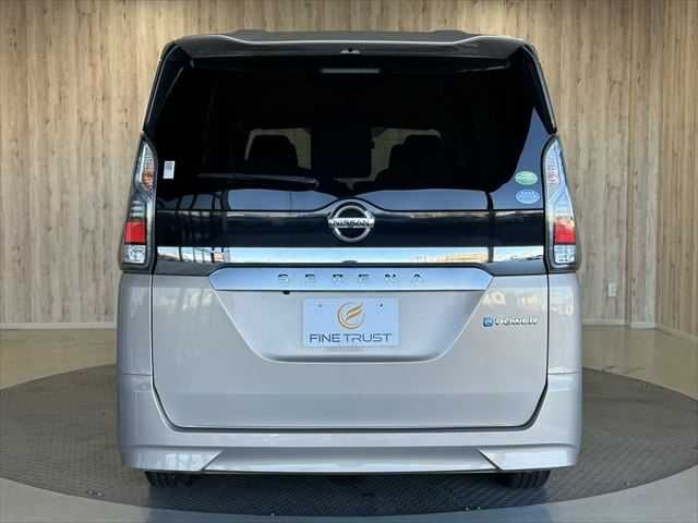NISSAN SERENA  WG 2018