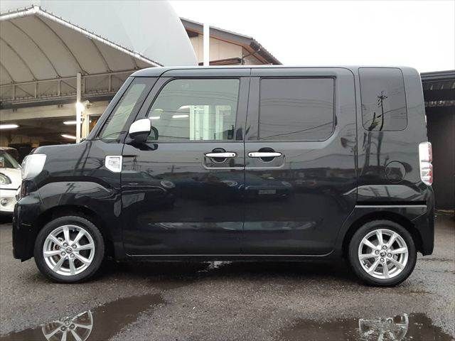 TOYOTA PIXIS MEGA 2019