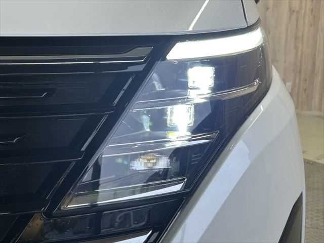 NISSAN SERENA  WG 2023