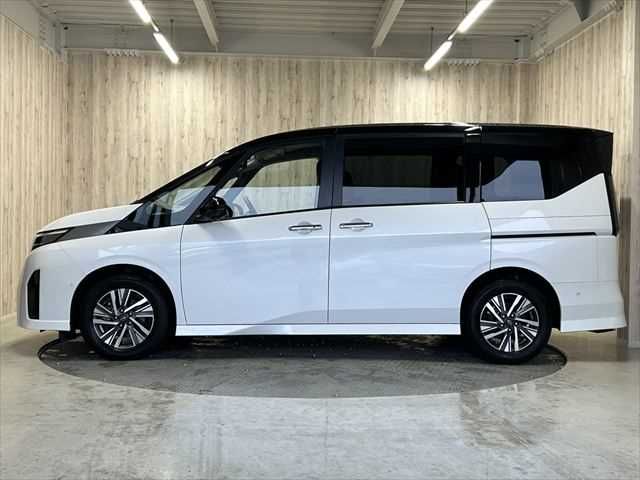 NISSAN SERENA  WG 2023
