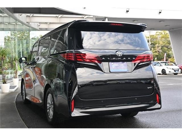TOYOTA ALPHARD hybrid 2025