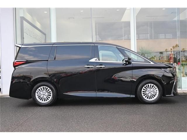 TOYOTA ALPHARD hybrid 2025