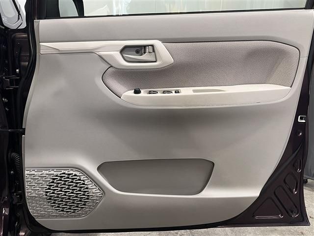 DAIHATSU MOVE 4WD 2015