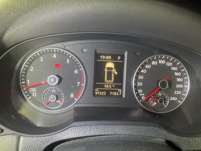 VOLKSWAGEN VOLKSWAGEN SHARAN 2012