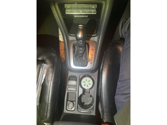 VOLKSWAGEN VOLKSWAGEN SHARAN 2012