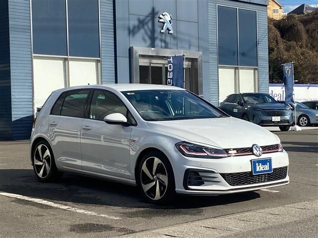 VOLKSWAGEN VOLKSWAGEN GOLF GTI 2018