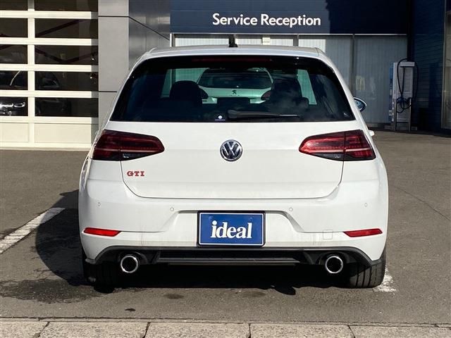 VOLKSWAGEN VOLKSWAGEN GOLF GTI 2018