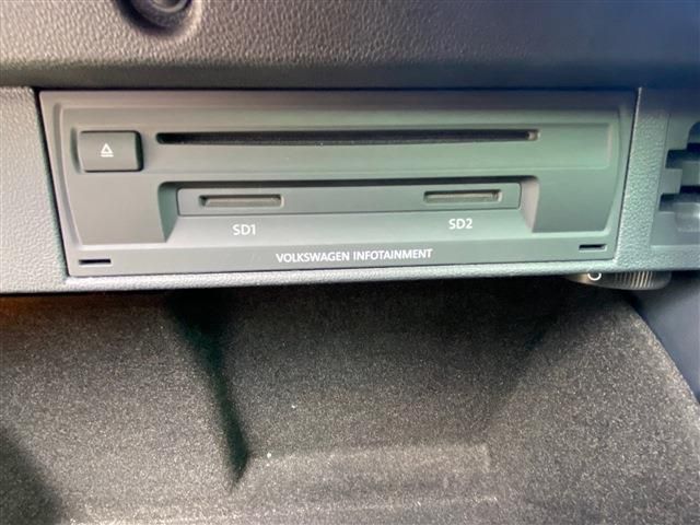 VOLKSWAGEN VOLKSWAGEN GOLF GTI 2018