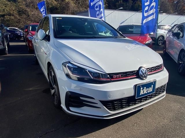 VOLKSWAGEN VOLKSWAGEN GOLF GTI 2018